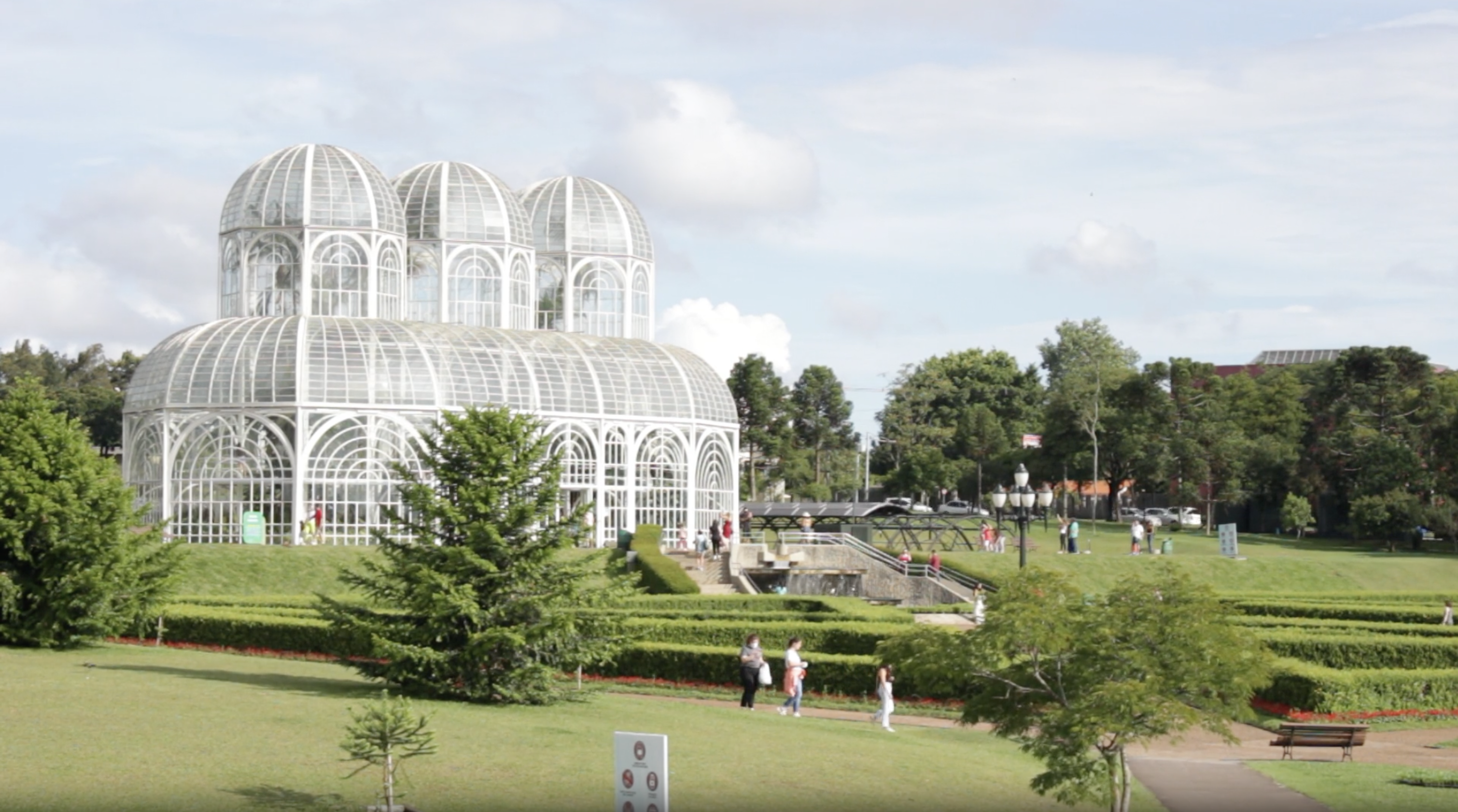Living in Curitiba: A Practical Guide to Brazil’s “Green Capital”